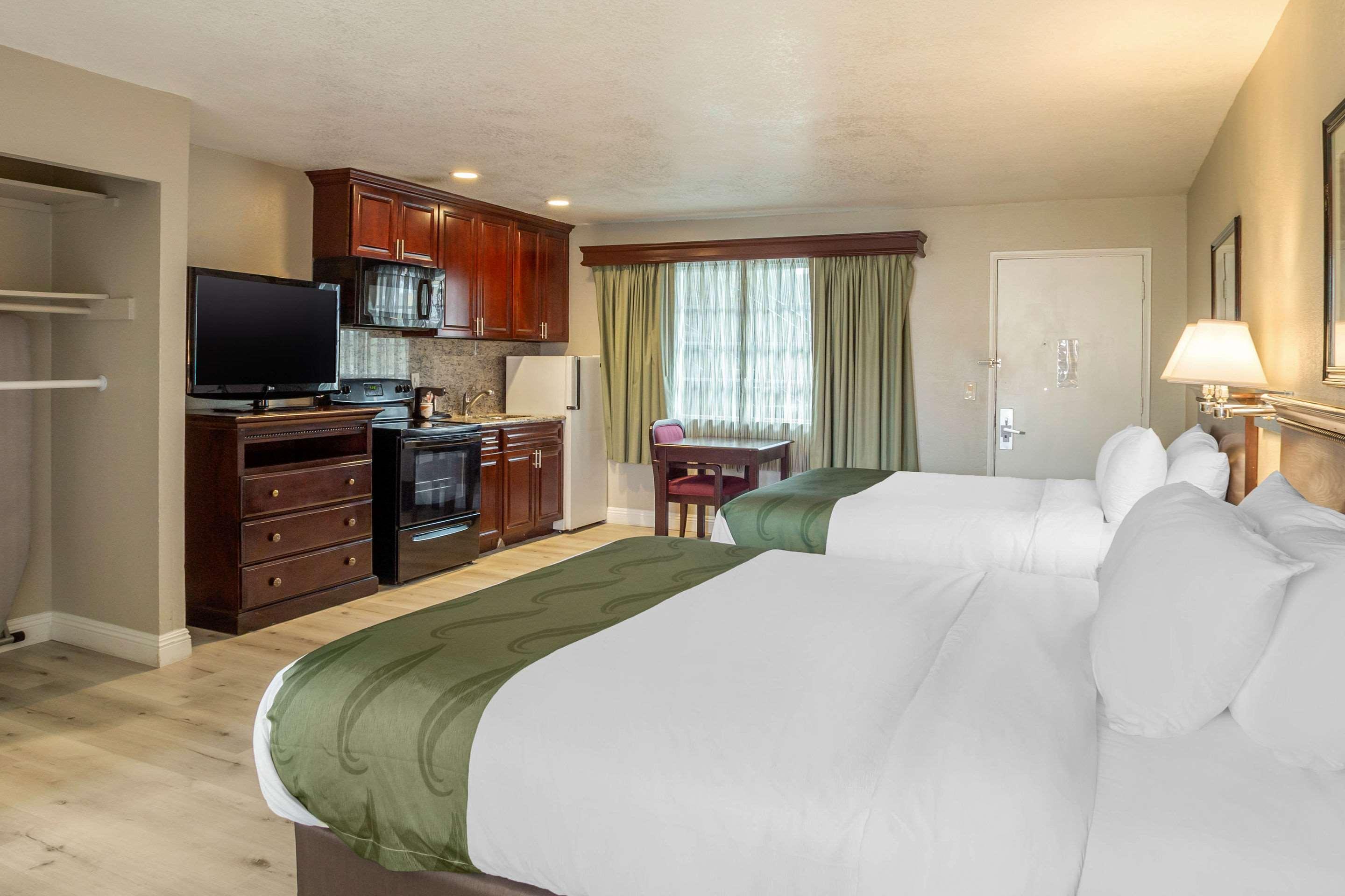 Quality Inn & Suites El Cajon San Diego East Buitenkant foto