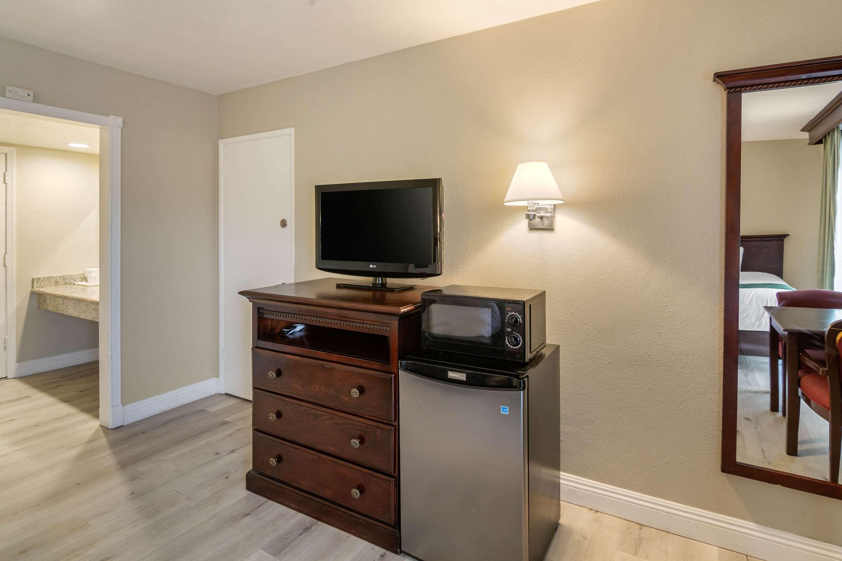 Quality Inn & Suites El Cajon San Diego East Buitenkant foto