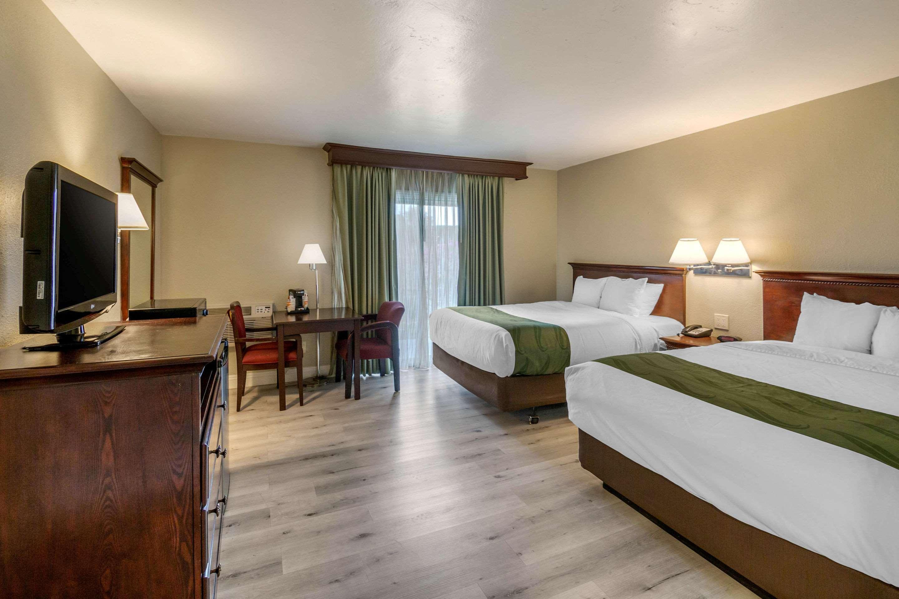Quality Inn & Suites El Cajon San Diego East Buitenkant foto